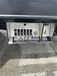 2017 Freightliner M2 106