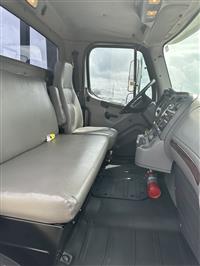2017 Freightliner M2 106