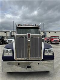 2020 Kenworth W900