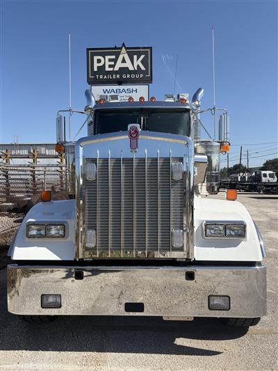 2026 Kenworth W900
