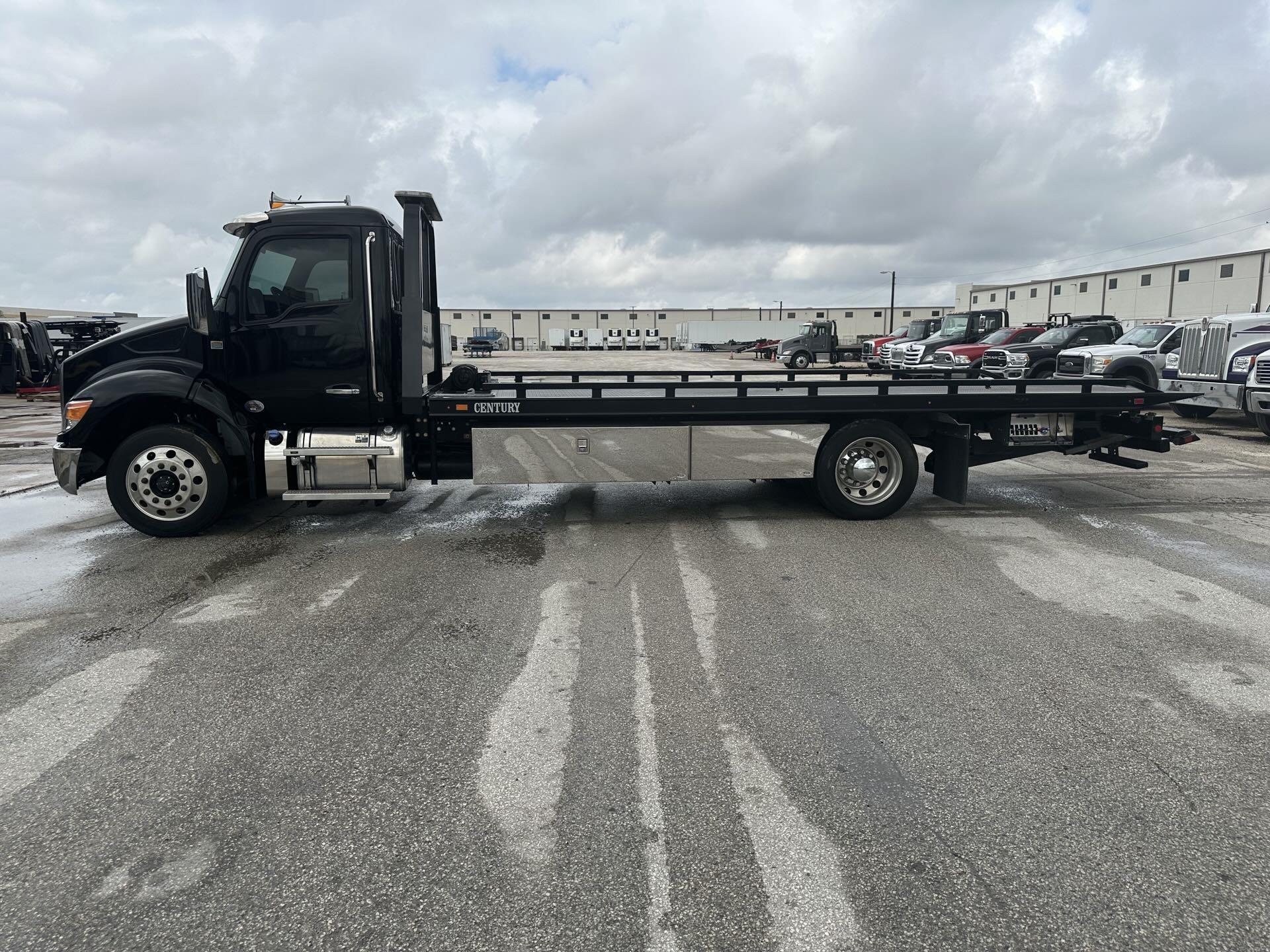 2024 Kenworth T280