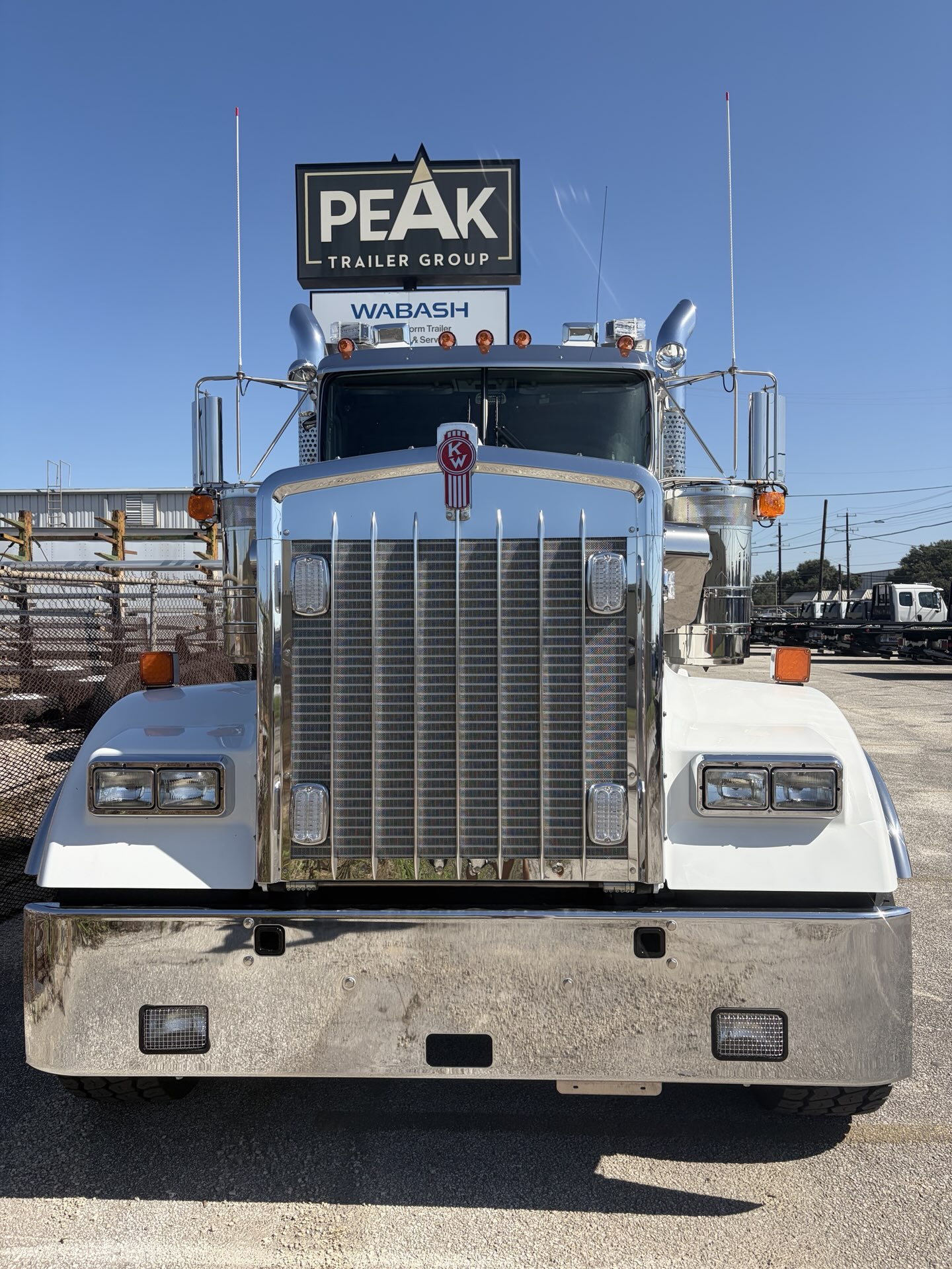 2026 Kenworth W900