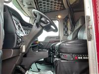 2023 Kenworth W900L