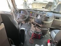 2017 Volvo VNL64T 780