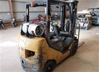 2021 Komatsu FG30SHT-16