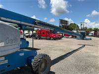 2013 Genie S65 (65' / 70') Telescopic Boo