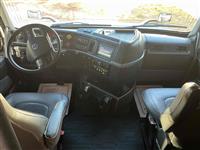 2024 Volvo VNL64T 300 (192