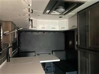 2024 Volvo VNL64T 300 (192