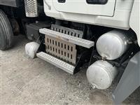 2011 Mack GU713 (Granite - Tri-Axle)