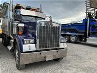 2018 Kenworth W900B (Tri-Axle)