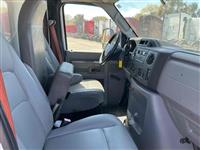 2014 Ford E-350 Box Truck
