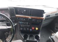 2021 International LT625