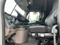 2019 Freightliner CA113 Cascadia