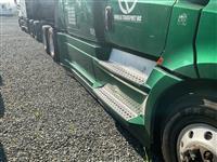 2020 Freightliner PT126SLP Cascadia 
