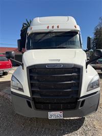 2021 Freightliner PT126SLP Cascadia 