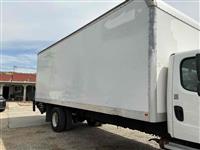2018 Freightliner M2 106