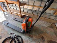 2024 Noblelift 27X45 (4,500 lb. capacity) 