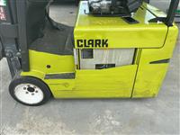 2021 Clark TMX17 