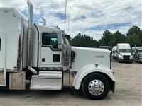 2020 Kenworth W900L (156