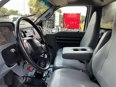 2015 Ford F750 XL S/A