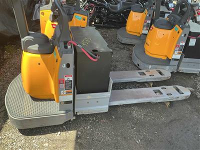 2021 Jungheinrich ECR327A (Electric End Rider)