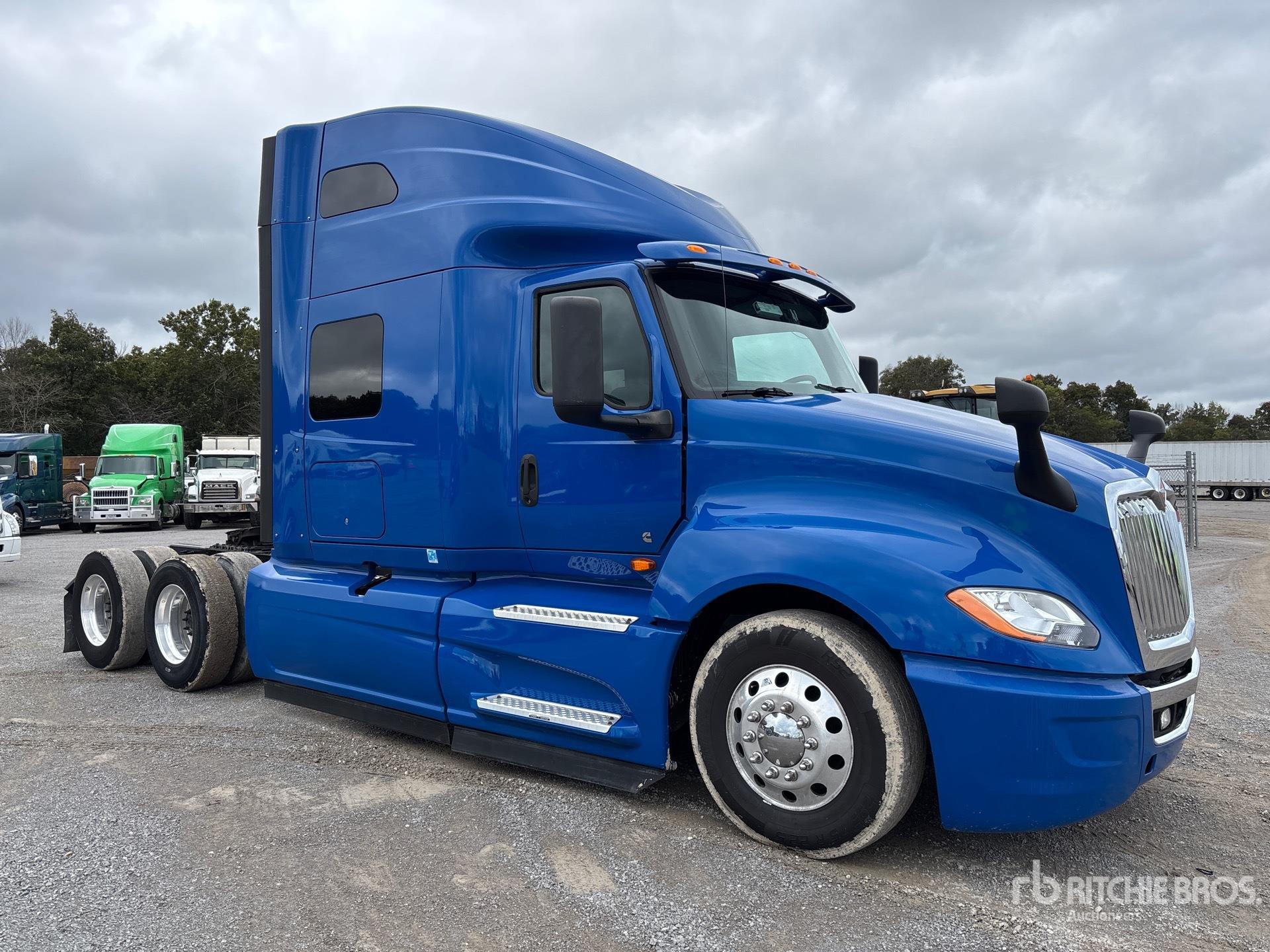 2019 International LT625