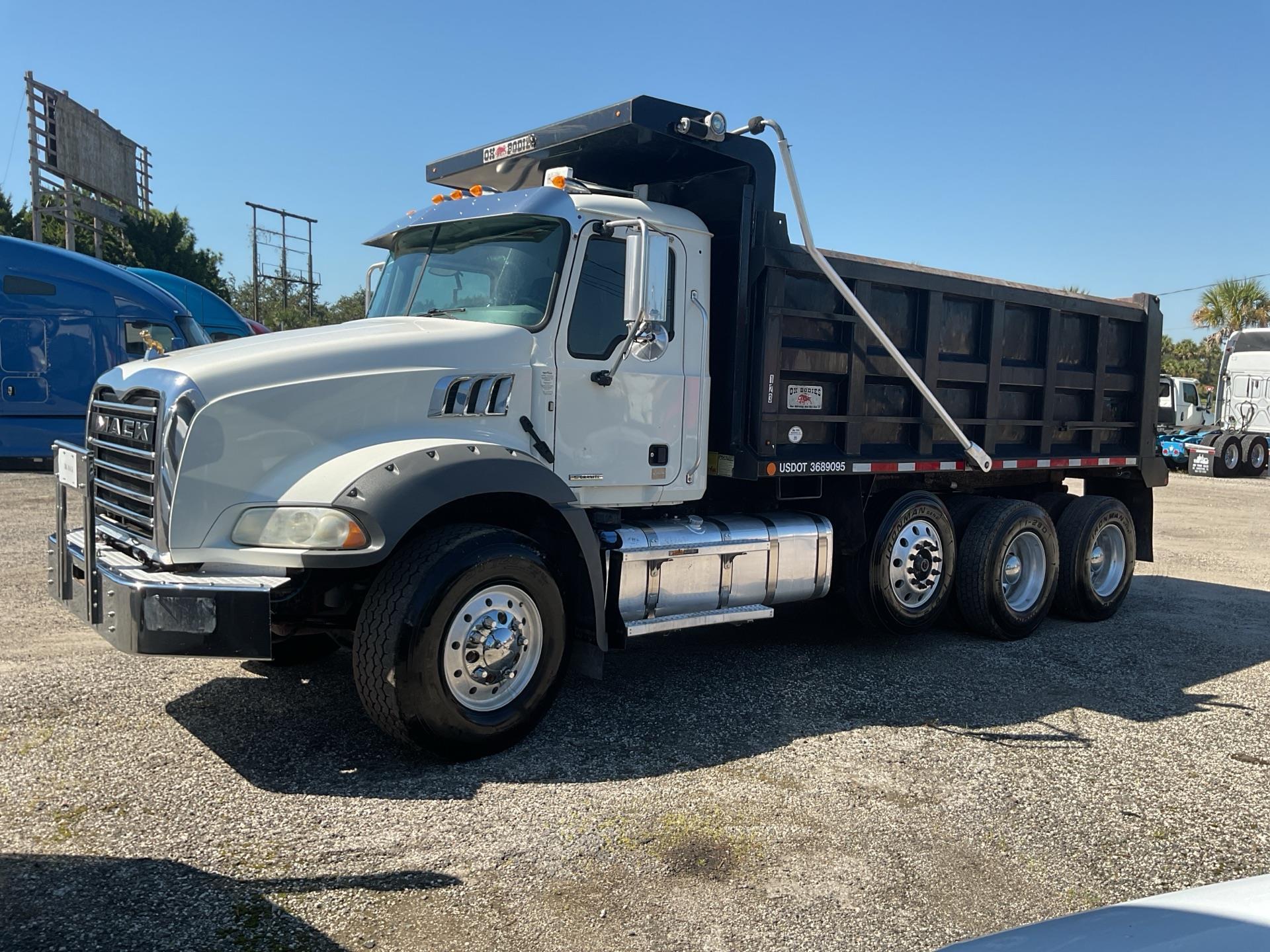 2019 Mack GU713 (Granite - Tri-Axle)