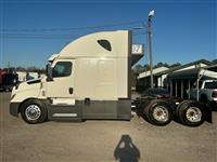 2020 Freightliner PT126SLP Cascadia 