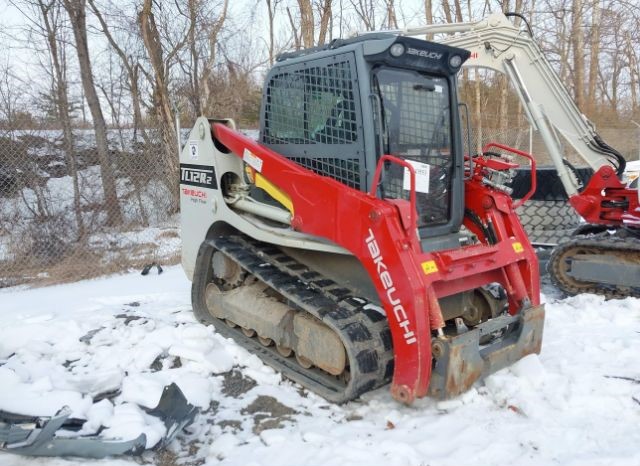 2023 Takeuchi TL12R2-CRH (Track)