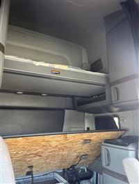 2023 International LT625