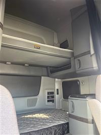 2023 International LT625