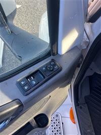 2023 International LT625