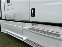 2023 Freightliner PT126064ST