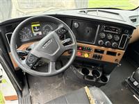 2023 Freightliner PT126064ST