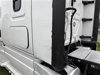 2023 Freightliner PT126064ST