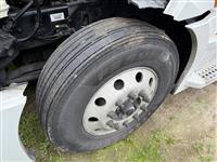 2023 Freightliner PT126064ST