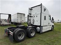 2023 Freightliner PT126064ST