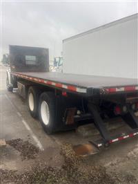 2016 Freightliner M2 106