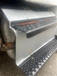 2016 Freightliner M2 106