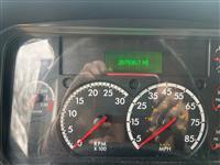 2016 Freightliner M2 106