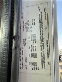 2019 International HX620