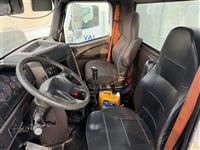 2019 International HX620