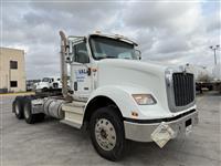 2019 International HX620