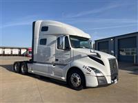 2021 Volvo VNL64T760