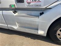 2021 Volvo VNL64T760