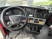 2018 Freightliner PT126064ST