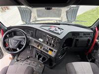 2018 Freightliner PT126064ST