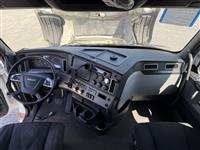 2020 Freightliner PT126064ST