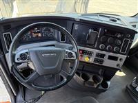 2020 Freightliner PT126064ST