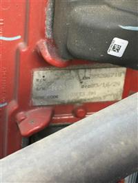 2025 Freightliner M2106042S
